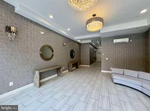 601 S BROADWAY, BALTIMORE, MD 21231