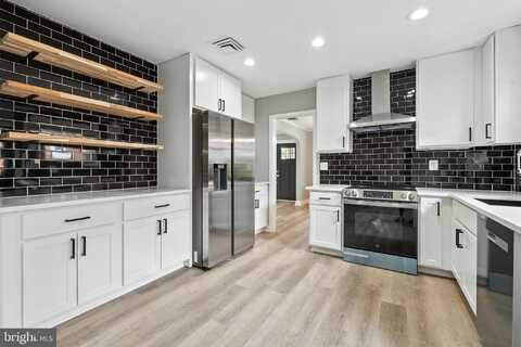 4711 W FOREST PARK AVENUE, BALTIMORE, MD 21207