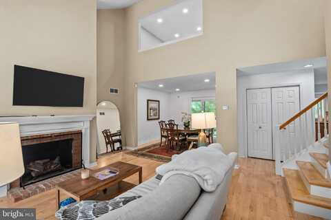 1964 MEADOW LANE, READING, PA 19610