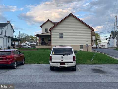 2101 MAIN STREET, MOHRSVILLE, PA 19541