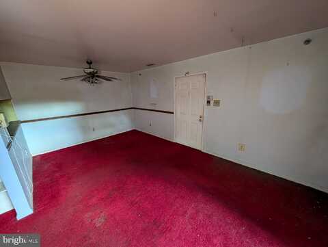 2 CLOVERWOOD COURT, ESSEX, MD 21221