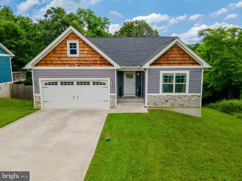 46 VILLAGE CIRCLE, HARPERS FERRY, WV 25425