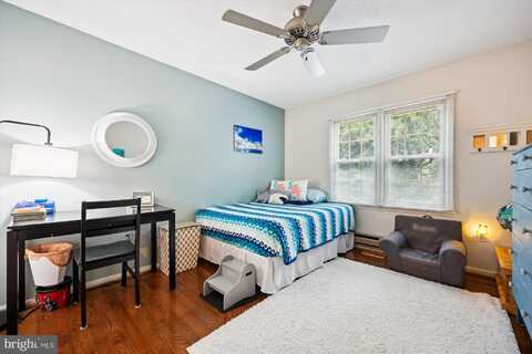 11828 DINWIDDIE DRIVE, ROCKVILLE, MD 20852