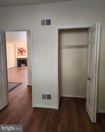 10456 PARTHENON COURT, BETHESDA, MD 20817