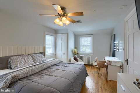 2600 HOFFER STREET, HARRISBURG, PA 17103
