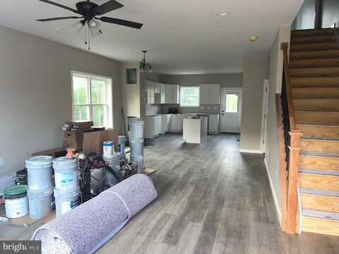 126 MARINERIS CIRCLE, MARTINSBURG, WV 25405