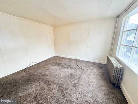 758 W WALNUT STREET, POTTSVILLE, PA 17901