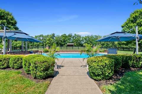 3905 North Cleveland Road, Lexington, KY 40516