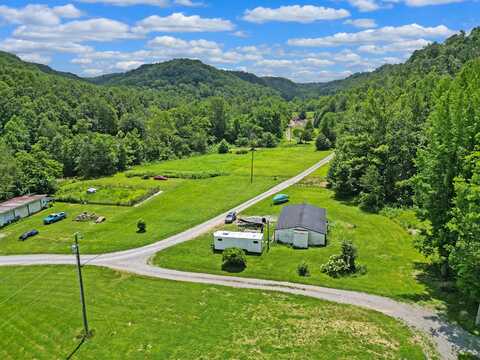 925 Trusty Road, Hustonville, KY 40437