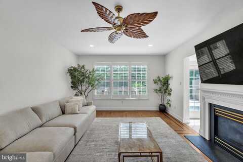 1115 HENLEY ROAD, AMBLER, PA 19002