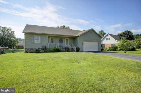 1060 KUNKLE DRIVE, CHAMBERSBURG, PA 17202
