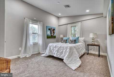 19701 OLD YORK ROAD, WHITE HALL, MD 21161