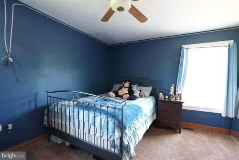 18 CRYSTA COURT, FRANKLINVILLE, NJ 08322