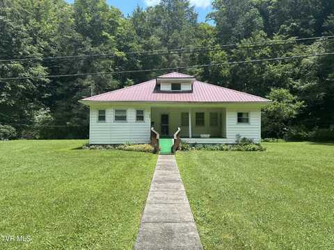 2065 Coeburn Road, Clintwood, VA 24228