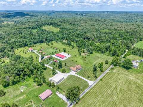 125 Clarence Lee Road, Lancing, TN 37770
