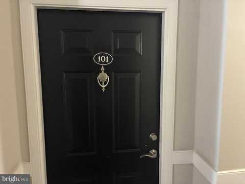 12925 CENTRE PARK CIR #101, HERNDON, VA 20171