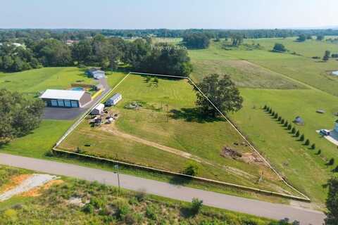 1020 Fanchers Mill, SPARTA, TN 38583