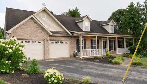 1374 VILLAGE CT, COOKEVILLE, TN 38506