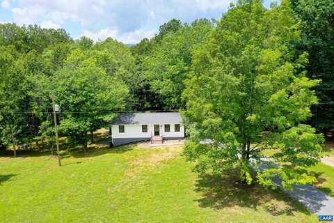 1038 SMITH RD, Afton, VA 22920