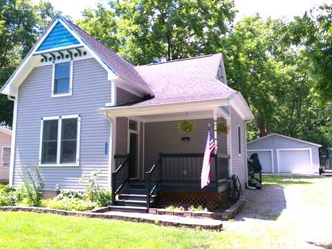 1326 N Wells Street, Delphi, IN 46923