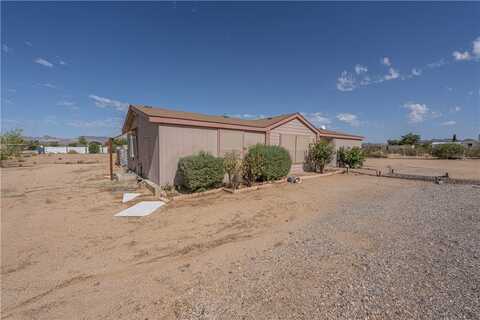 4071 N Laguna Road, Golden Valley, AZ 86413