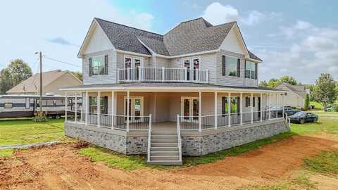 15 TITAN, Savannah, TN 38372