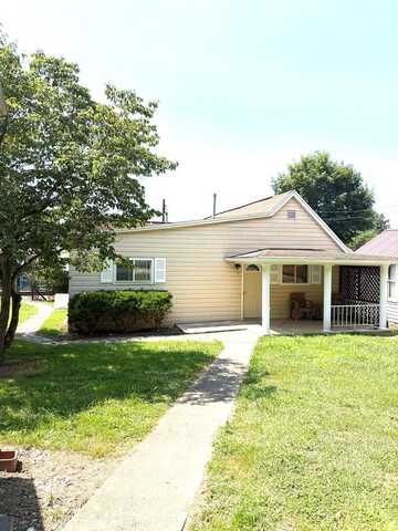 256 North Wells Street, Sistersville, WV 26175