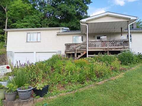 19 Chevy Lane, Moundsville, WV 26041
