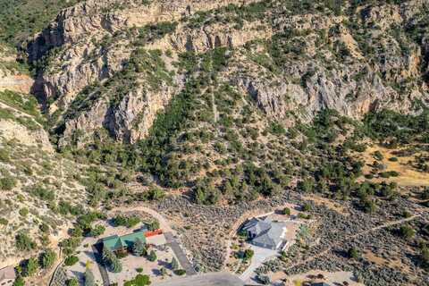2235 S Chekshani Cliffs, New Harmony, UT 84757
