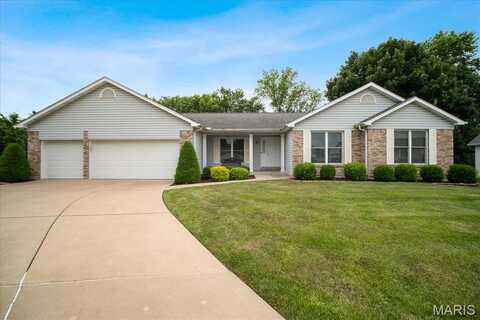 34 Hidden Hills Drive, Saint Charles, MO 63303