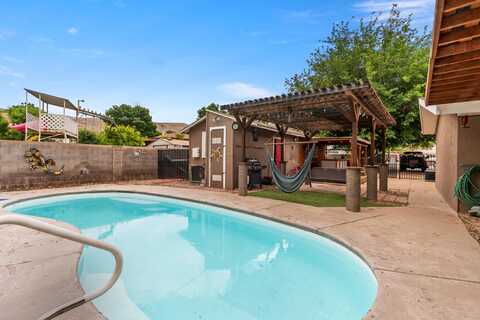 283 S 400 W, Hurricane, UT 84737