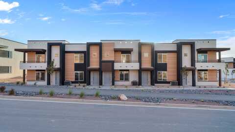 1733 S Wahweap Way, Washington, UT 84780
