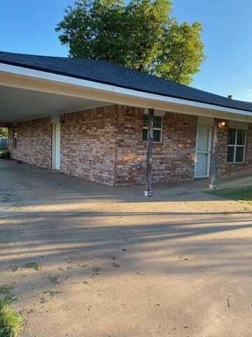 710 Bradford Street, Memphis, TX 79245
