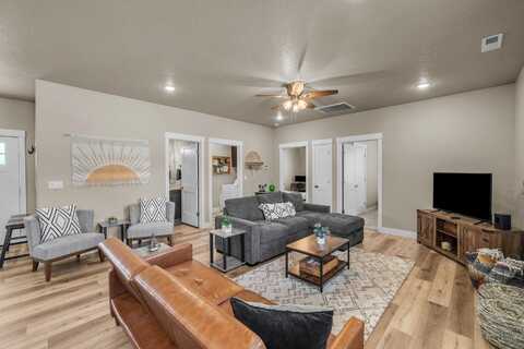 1468 S Sage Court, Kanab, UT 84741