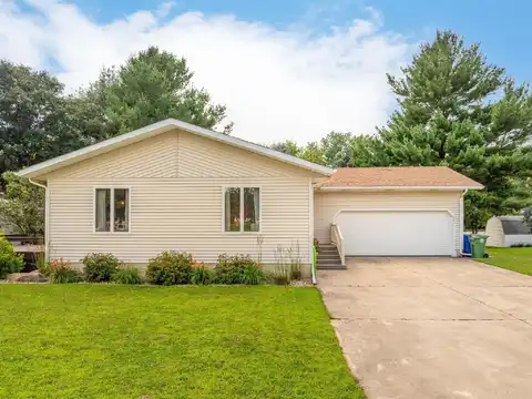 203 N Ely Street, Clarksville, IA 50619