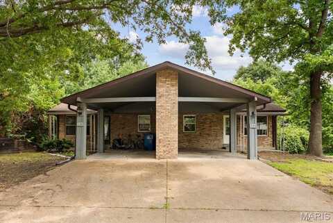 104 Britanna Drive, Swansea, IL 62226