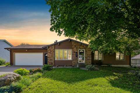 3859 Holly Lane, Waterloo, IA 50702
