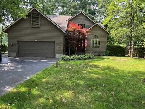 17 Pine Ridge Drive, Morrisonville, NY 12962