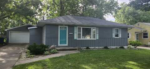 1217 Scott Street, Waterloo, IA 50701