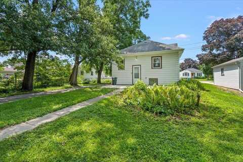 628 W Parker Street, Waterloo, IA 50703