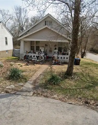 720 Tiffin Avenue, Ferguson, MO 63135