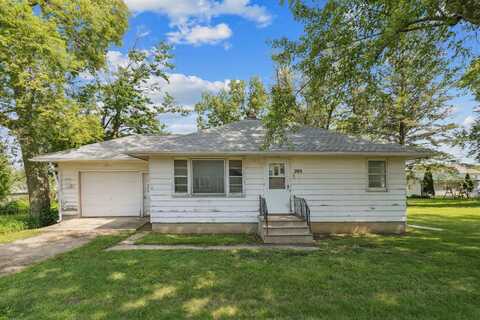205 W Williams Street, Dunkerton, IA 50626