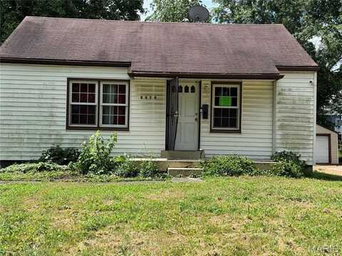 8030 Aline Avenue, Berkeley, MO 63134