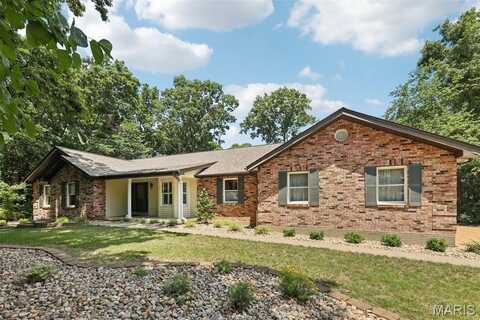 67 High Trails Drive, Eureka, MO 63025