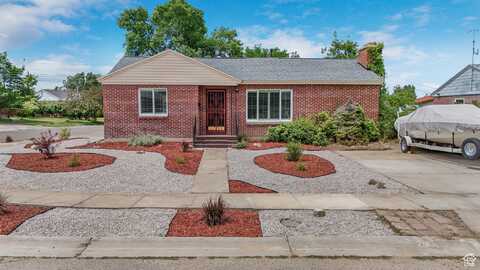 361 E MCMILLAN, Murray, UT 84107