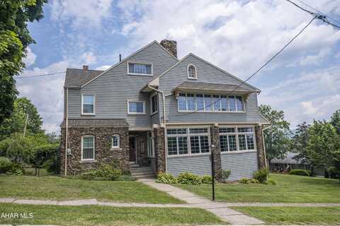 3230 W Chestnut Avenue, Altoona, PA 16601