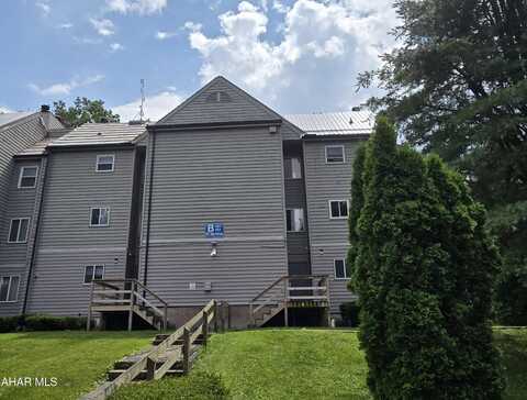185 E Valley Point Lane, Claysburg, PA 16625