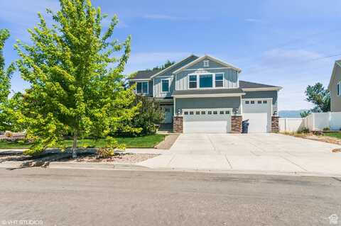 2086 W WHITE PINE S, Layton, UT 84041