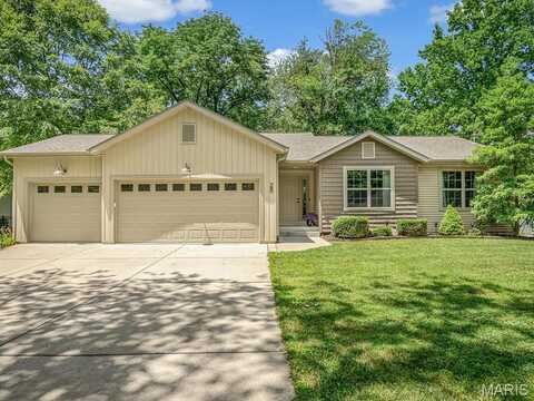 25 Oakdale Lake Circle, Glen Carbon, IL 62034