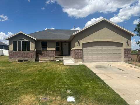 576 S 400 E, Santaquin, UT 84655